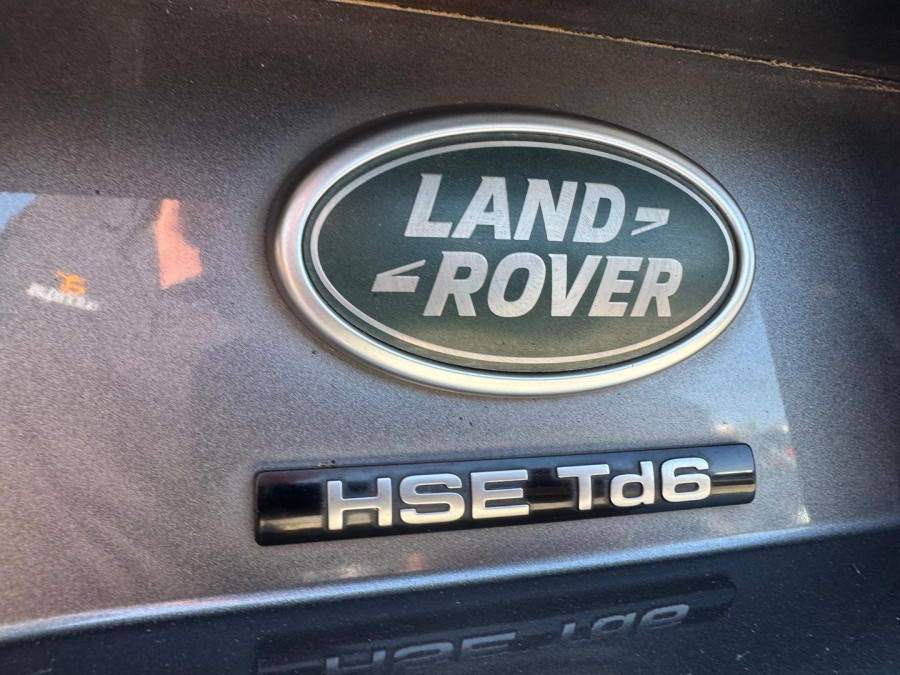 2018 Land Rover Discovery Series 5 HSE Luxury SUV Image 33