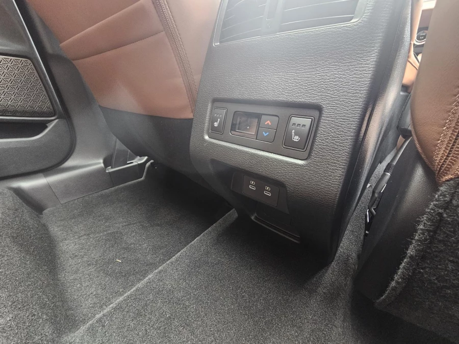 2026 Mitsubishi Outlander ZM Exceed Tourer SUV Image 17