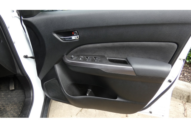 2022 Suzuki Vitara SERIES II TURBO SUV Image 15