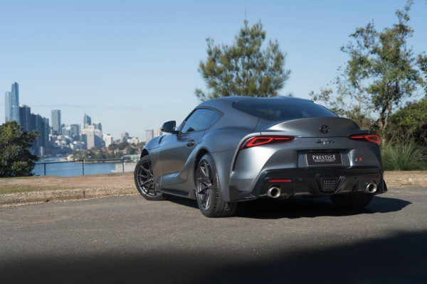 2022 Toyota Gr Supra Gts Manual Coupe Image 2