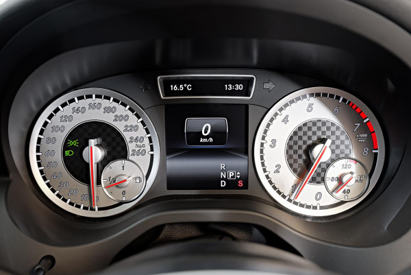 2014 Mercedes-Benz A-Class W176 A250 Sport Hatch image 15