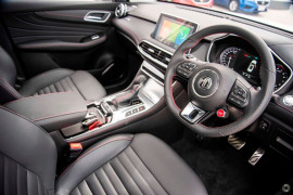 2020 MY21 MG HS SAS23 Essence Wagon Image 5