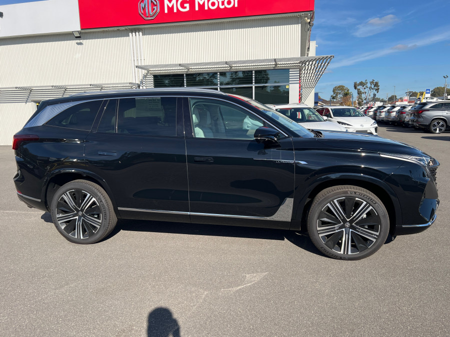 2025 MG QS IS31 Essence SUV Image 4