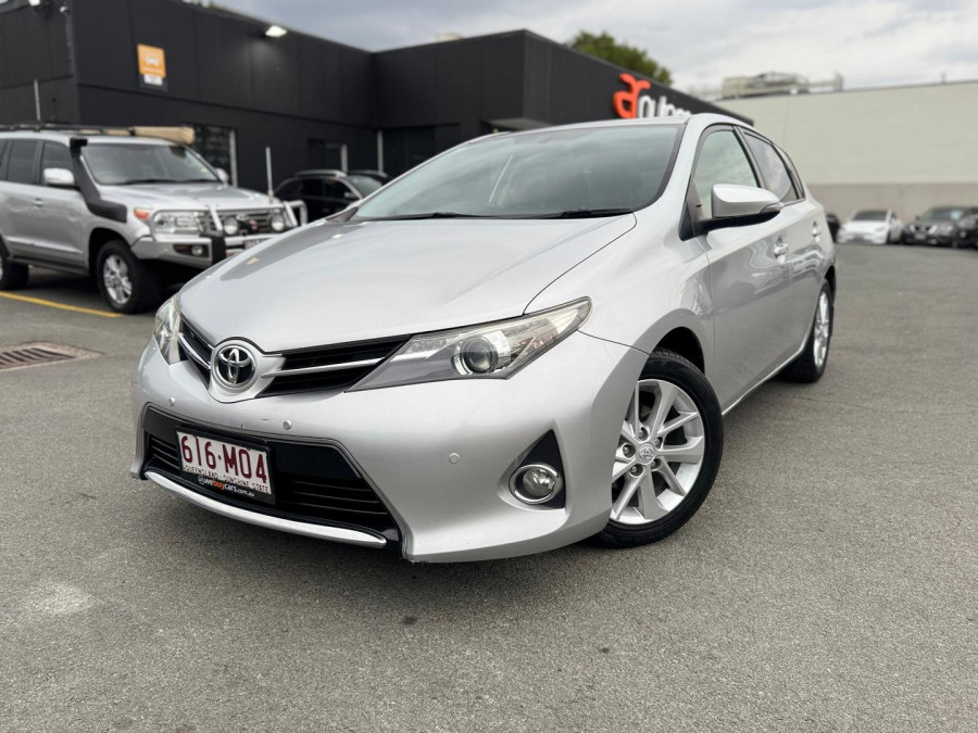 2014 Toyota Corolla ZRE182R Ascent Sport Hatch Image 2