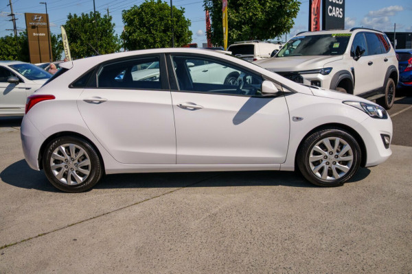 2014 Hyundai i30 GD2 Active Hatch Image 4