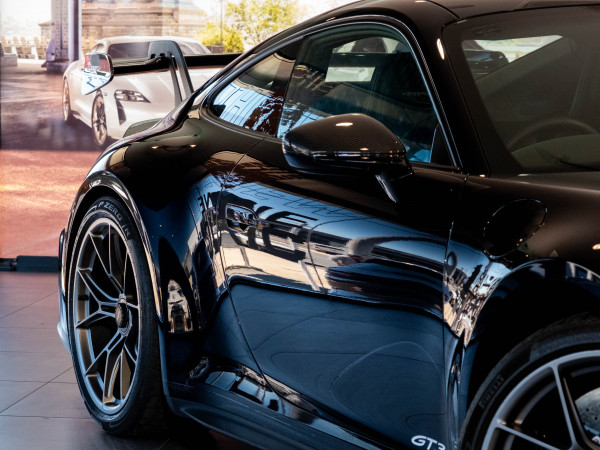 2025 Porsche 911 992 GT3 Coupe image 12