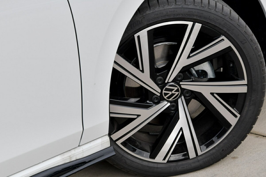 2024 Volkswagen Golf 8 110TSI R-Line Hatch Image 27