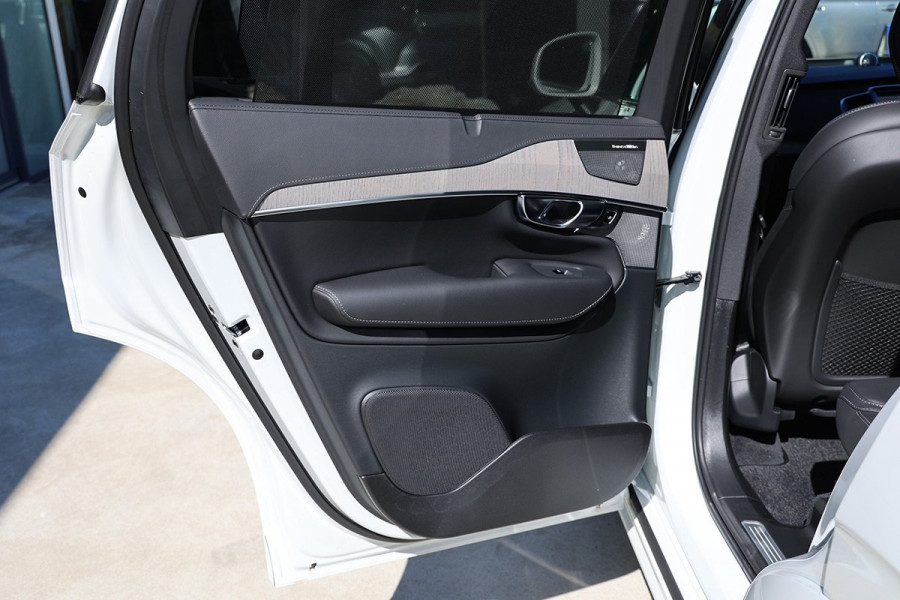 2024 MY25 Volvo XC90 L Series Ultra B6 Bright SUV Image 23