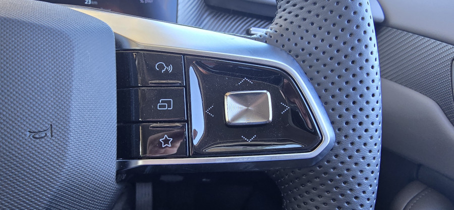 2026 MG MGS5 EV ZS3EM Essence 62 SUV Image 18