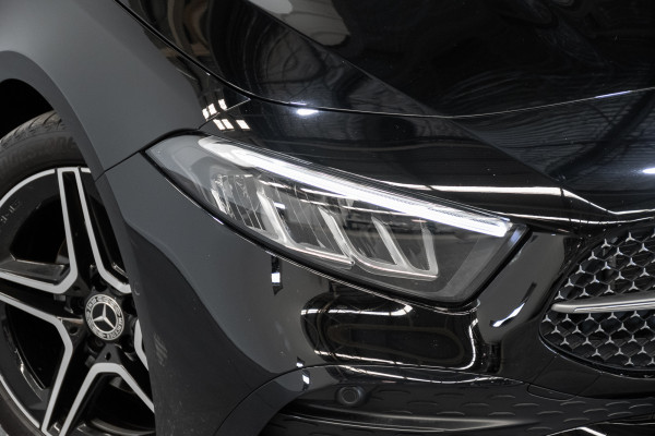2025 Mercedes-Benz A-Class A200 Sedan Image 2