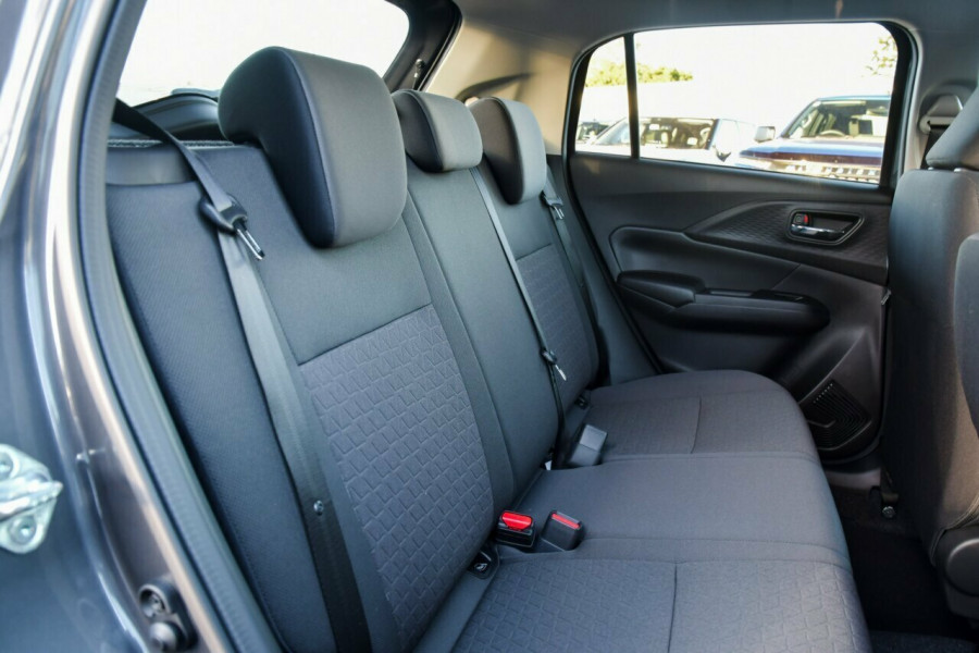 2026 Suzuki Swift UZ Hybrid Plus Hatch Image 9