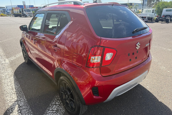 2024 Suzuki Ignis MF Series II GLX SUV Image 6