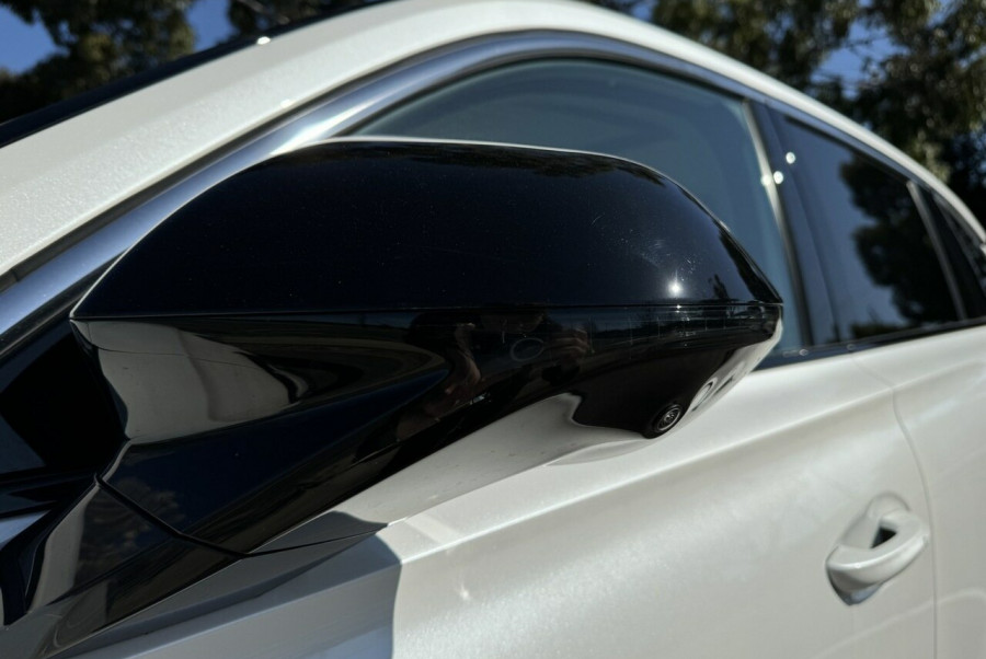 2024 MY25 MG HS AS33 Essence SUV Image 27