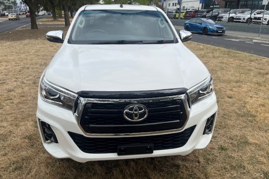2019 Toyota HiLux  SR5 Ute Image 9