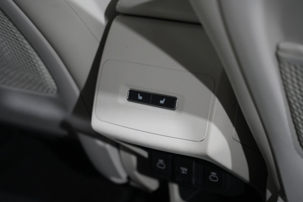 2021 Jaguar I-PACE EV400 HSE SUV image 25