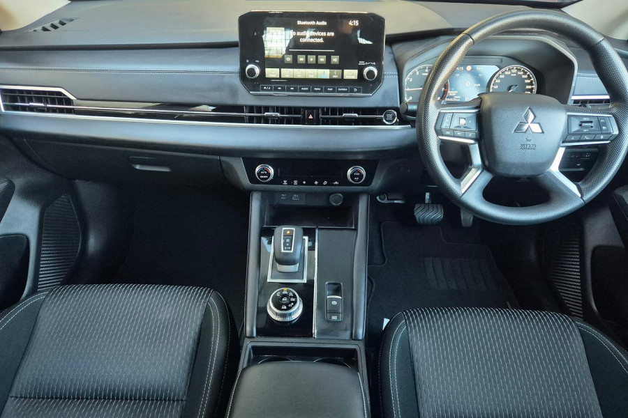 2022 Mitsubishi Outlander ZM ES SUV Image 15