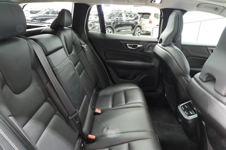 2021 MY22 Volvo V60 Cross Country Z Series B5 Convertible Image 20