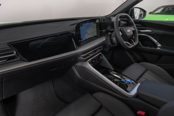 2026 MY25 Audi Q5 FY e-hybrid 270kW SUV