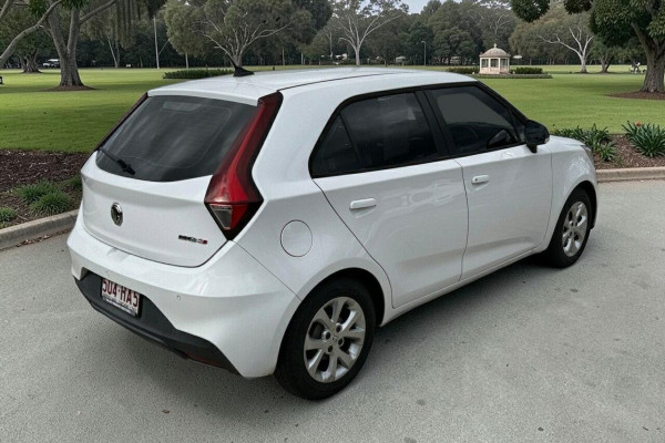 2021 MG MG3 SZP1 Core Hatch Image 3