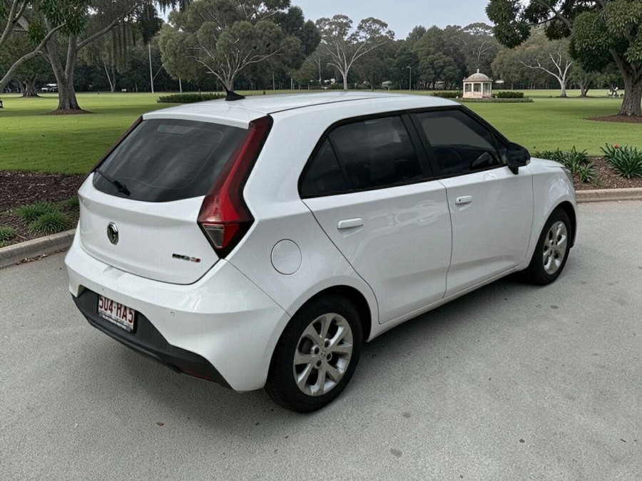 2021 MG MG3 SZP1 Core Hatch Image 3