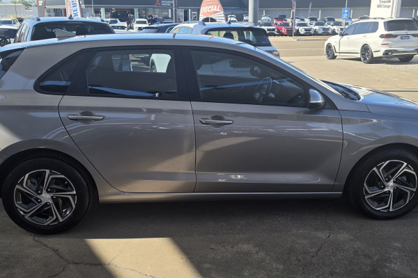 2020 MY21 Hyundai i30 PD.V4  Hatch Image 8