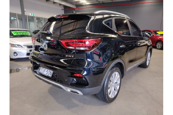 2022 MG ZST S13 Core SUV
