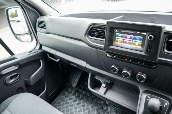 2023 Renault Master X62 Phase 2 Pro 110kW Van Image 8