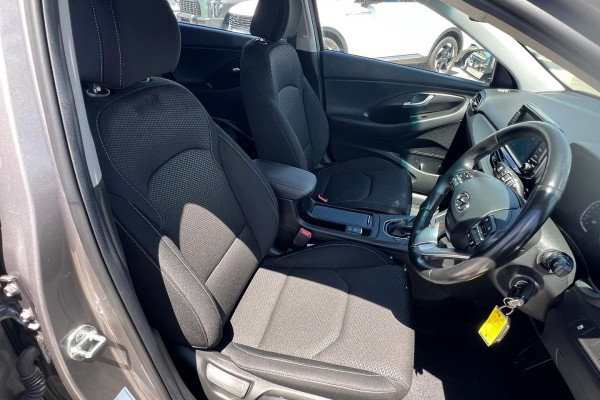 2022 Hyundai i30 PD.V4  Hatch Image 13
