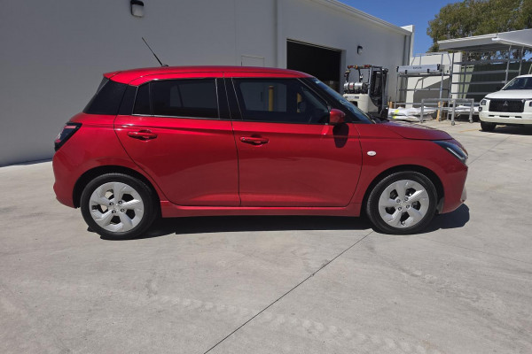2024 Suzuki Swift UZ Hybrid Plus Hatch Image 12