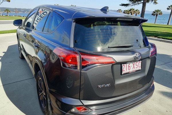 2017 Toyota RAV4 ZSA42R GX SUV Image 4