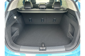 2025 MG HS Essence SUV