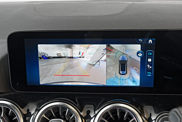 2025 Mercedes-Benz GLA-Class H247 GLA200 SUV image 11