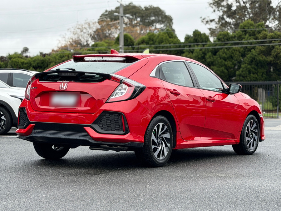 2017 Honda Civic 10th Gen VTi-S Hatch Image 5