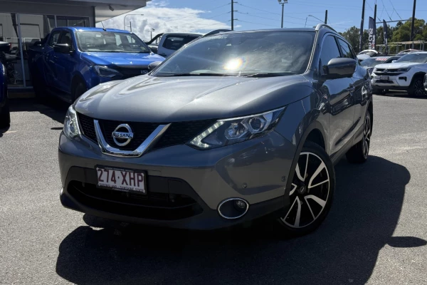 2017 Nissan QASHQAI J11 Ti SUV Image 2