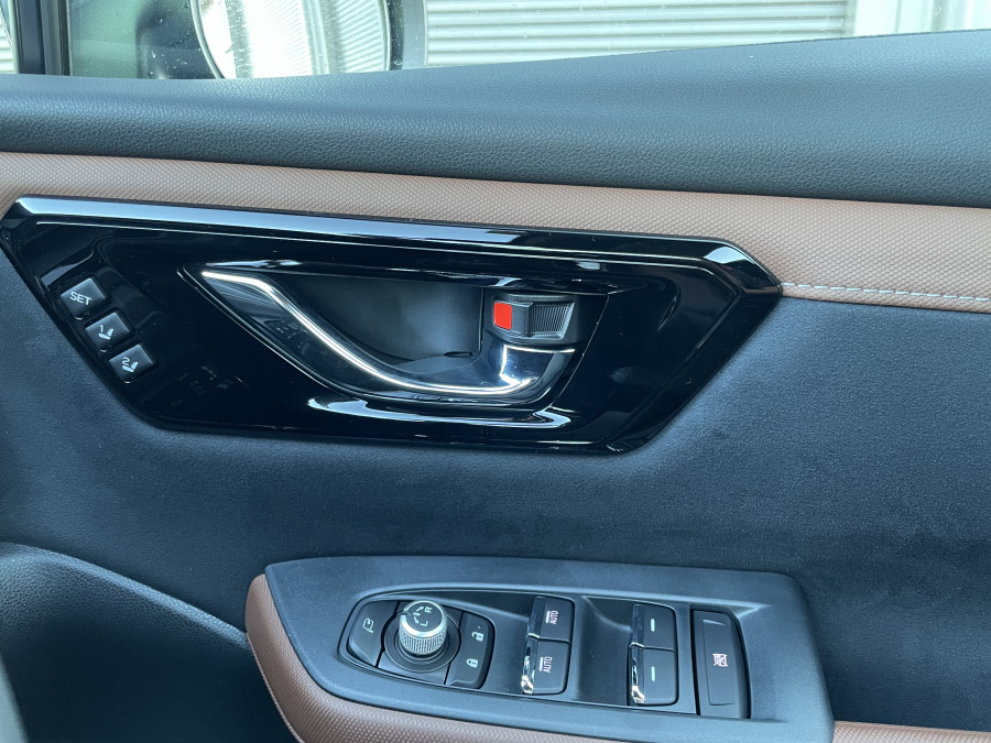 2026 Subaru Forester S6 Hybrid Touring SUV Image 28