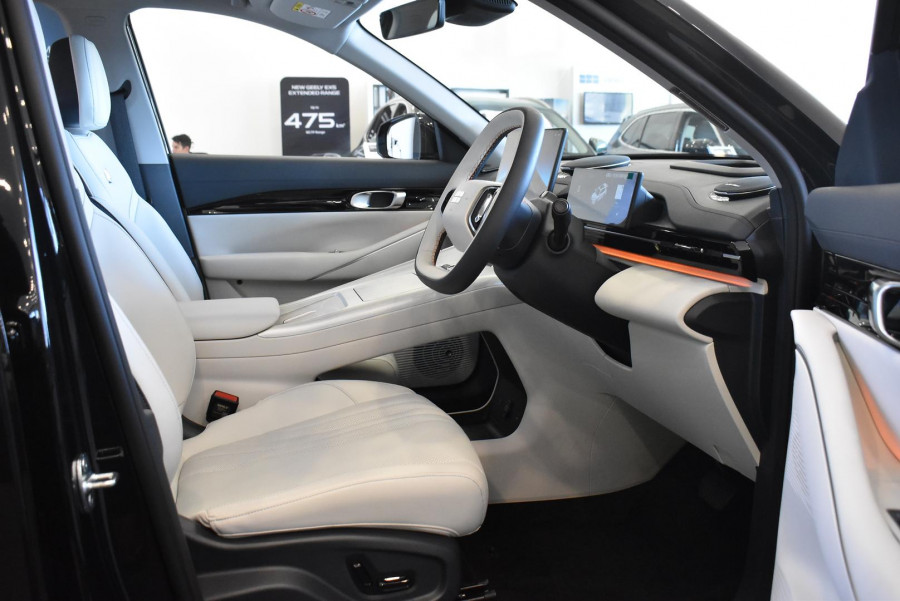 2026 Geely Starray EM-i P145 Inspire SUV Image 3