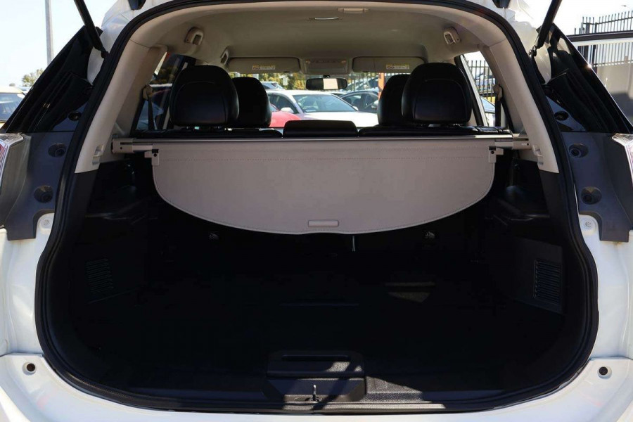 2016 Nissan X-Trail T32 ST-L SUV Image 19