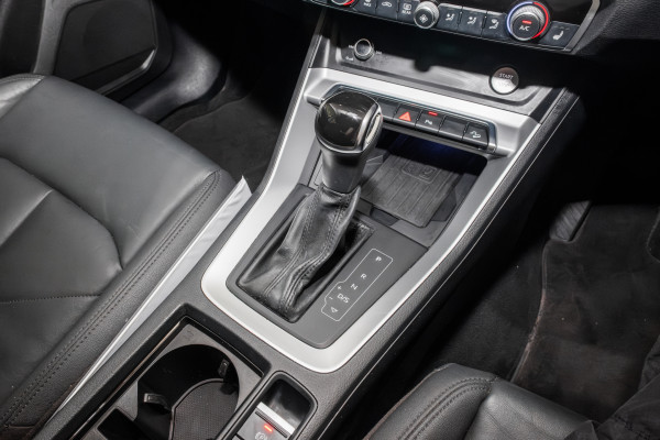 2020 Audi Q3 F3 35 TFSI Launch Edition SUV image 17