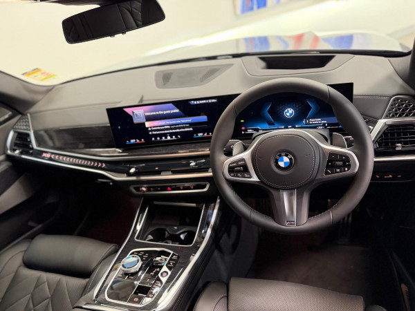 2025 BMW X5 G05 LCI xDrive30d M Sport SUV image 8