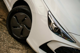 2025 MY25.5 MG MG3 ZP22 Vibe Hatch