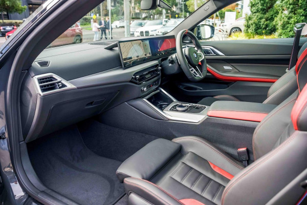 2026 BMW 4 Series G22 LCI M440i xDrive Coupe image 7