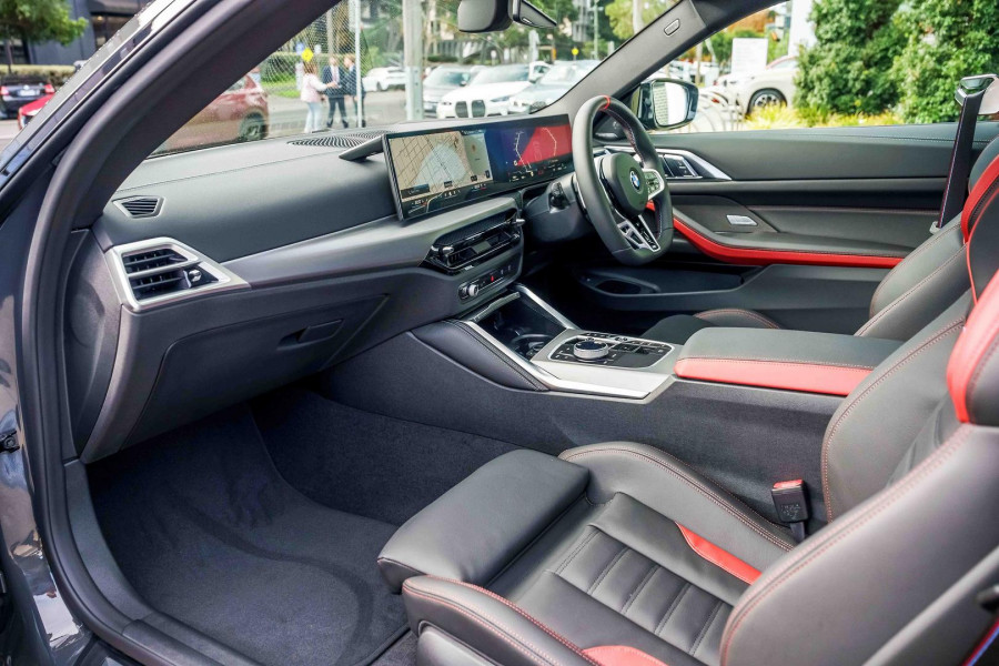 2026 BMW 4 Series G22 LCI M440i xDrive Coupe