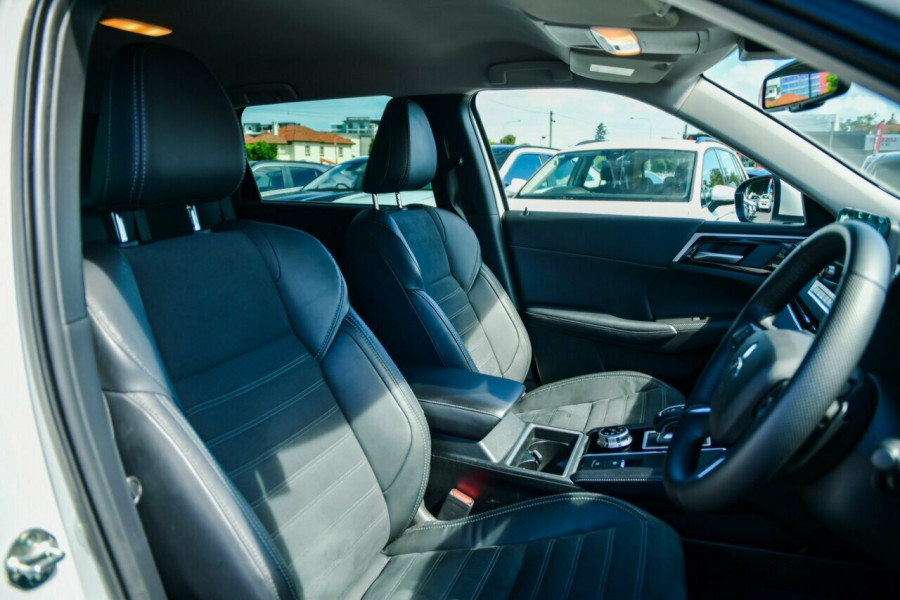 2024 Mitsubishi Outlander ZM Aspire SUV Image 21