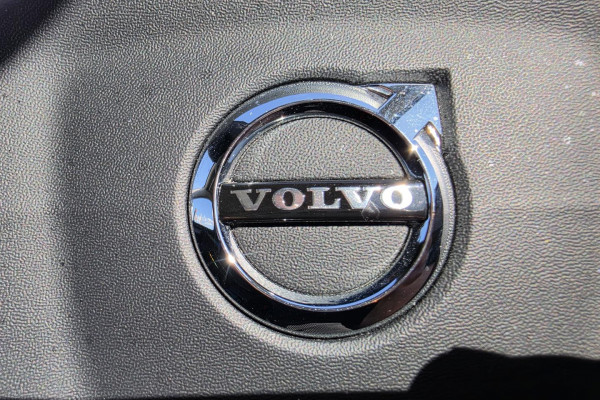 2018 MY19 Volvo XC40 XZ T4 Inscription SUV Image 29