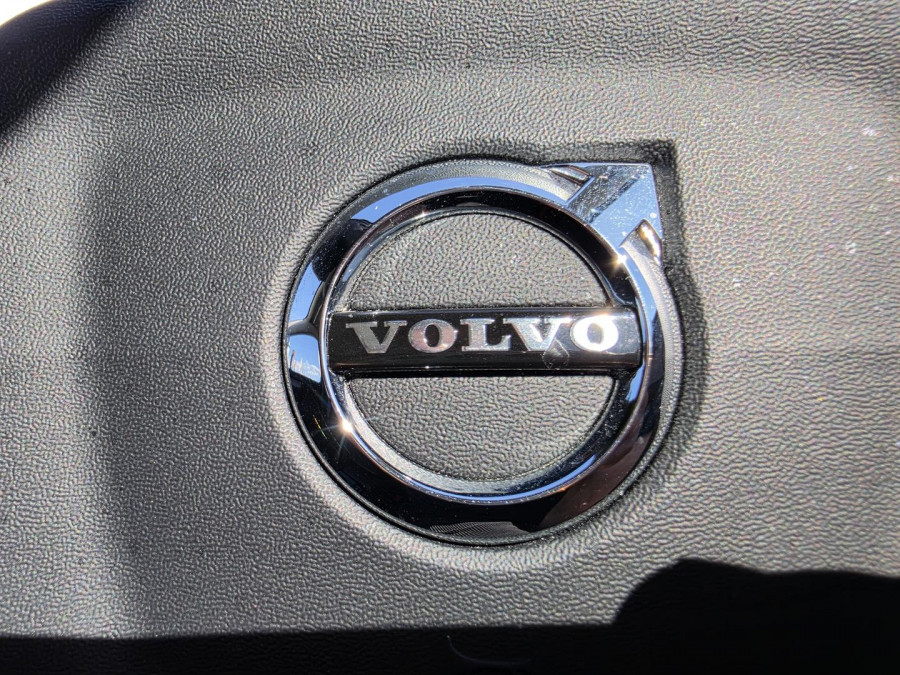 2018 MY19 Volvo XC40 XZ T4 Inscription SUV Image 29
