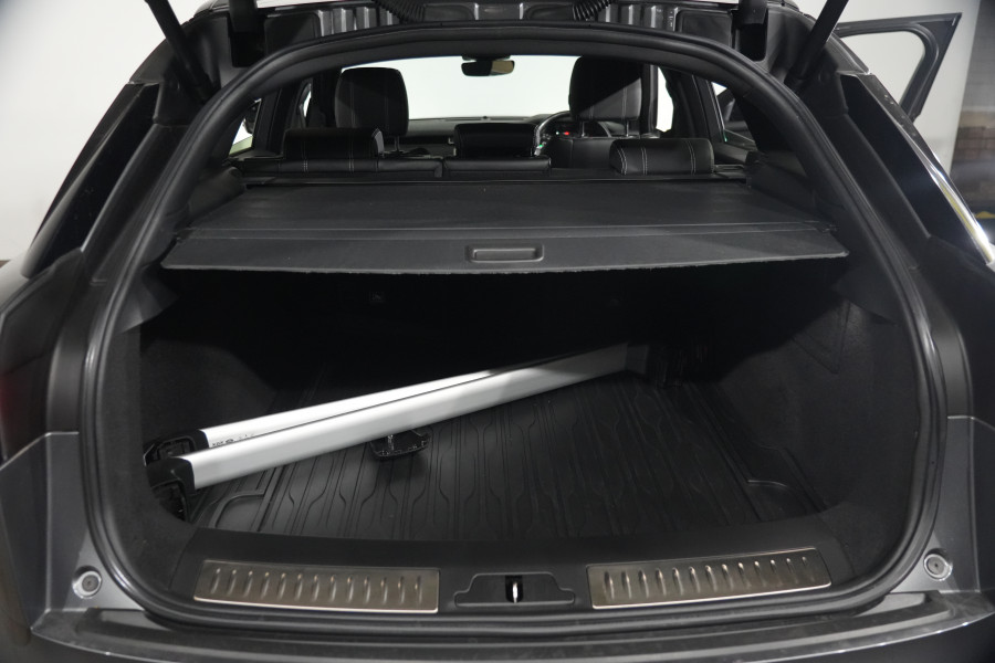 2017 Land Rover Range Rover Velar L560 D300 R-Dynamic S SUV