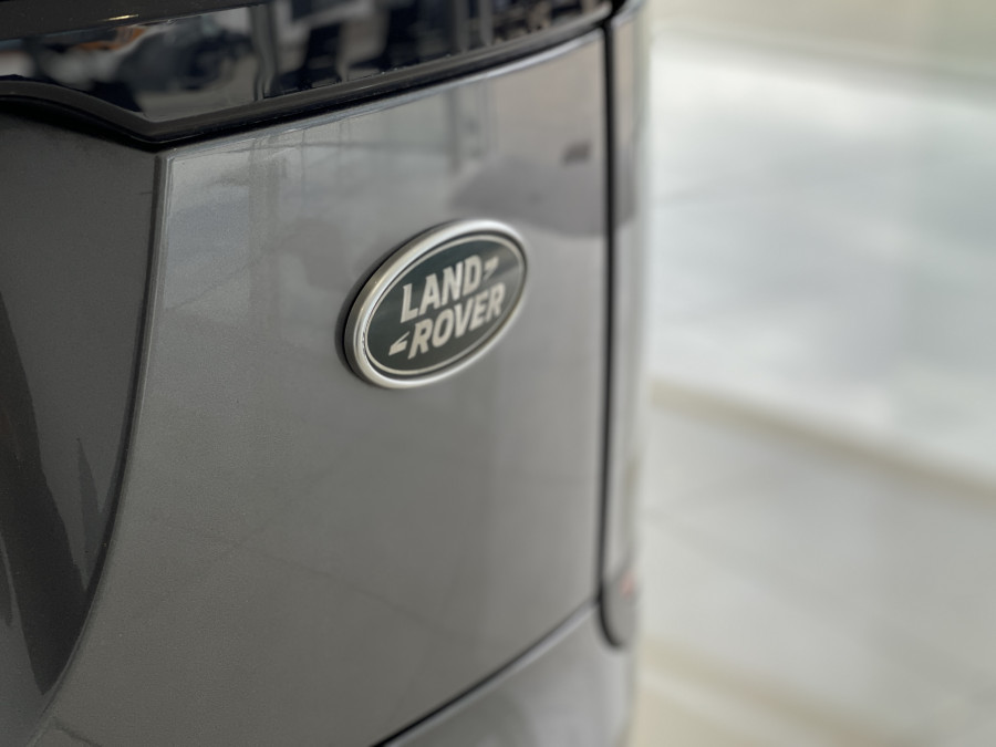 2017 MY18 Land Rover Range Rover Velar L560 D300 SE SUV Image 10
