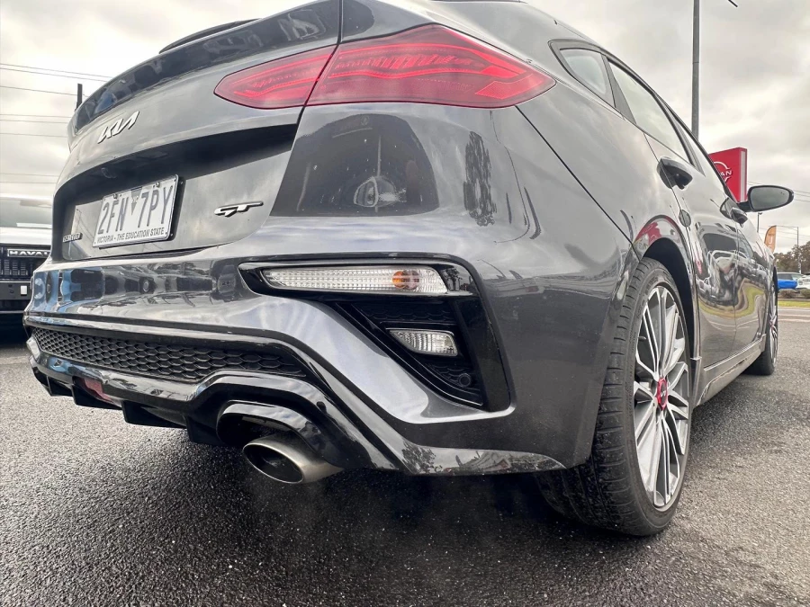 2022 Kia Cerato BD GT Hatch Image 11