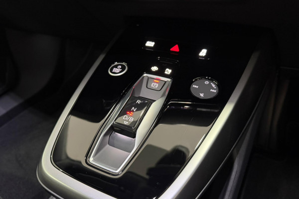 2025 Audi Q4 e-tron F4 45 SUV