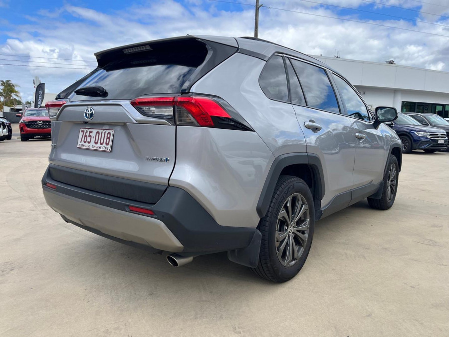 2024 Toyota RAV4 AXAH54R GXL SUV Image 12